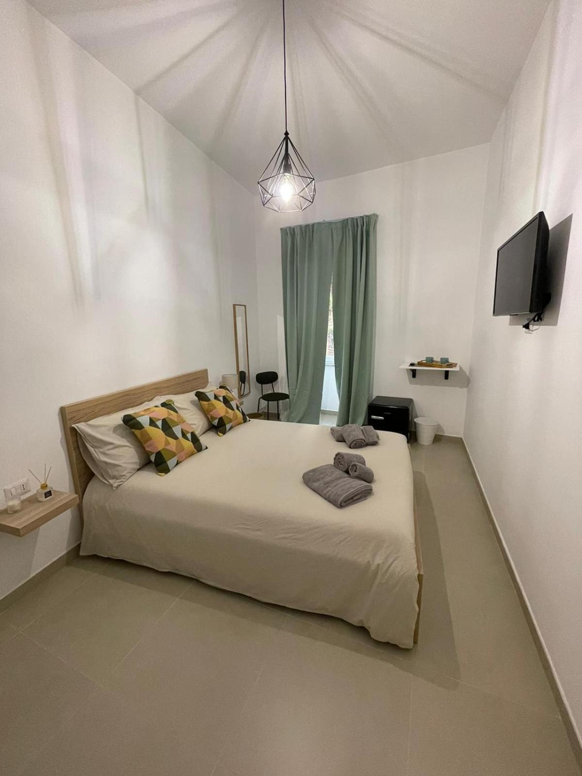 Bed and Breakfast Domus Carmela Nápoles Exterior foto